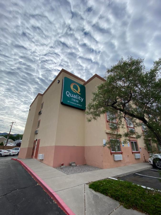 Quality Inn Albuquerque East I-40 Juan Tabo Exit Exteriér fotografie