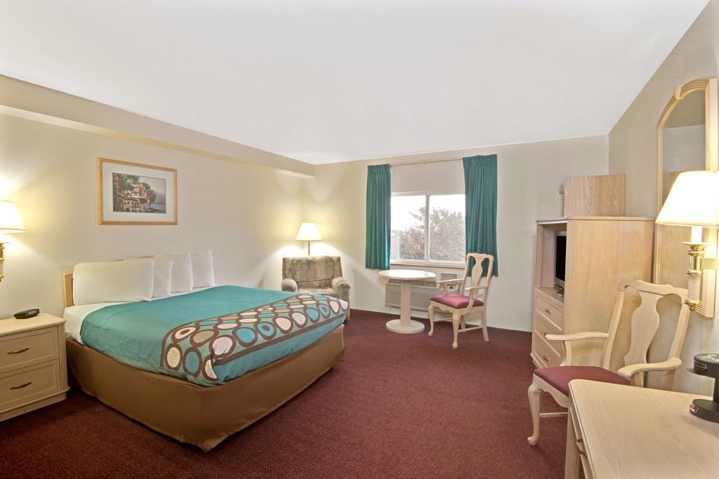 Quality Inn Albuquerque East I-40 Juan Tabo Exit Exteriér fotografie